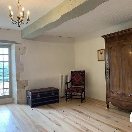 Chateau De Gardes Castin