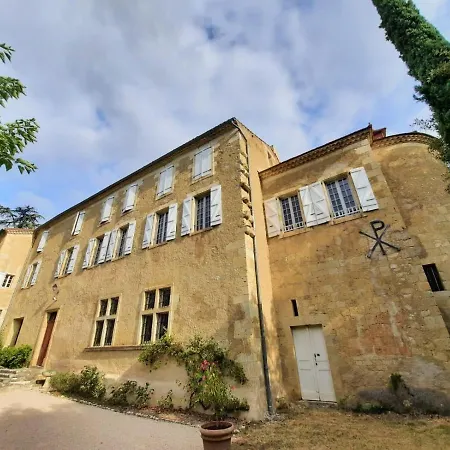 Chateau De Gardes Couette-café Castin