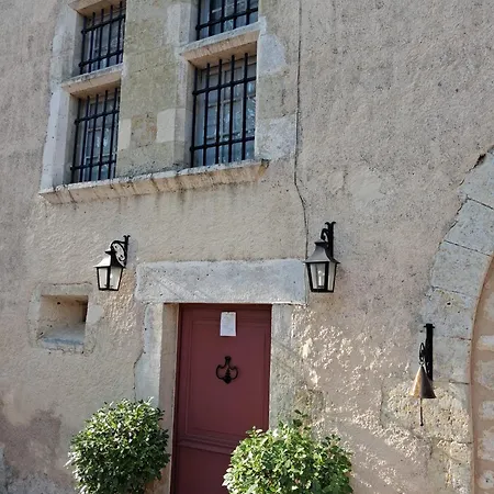 Chateau De Gardes 3* Castin