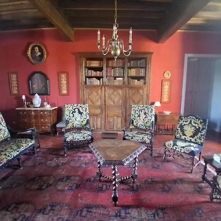 Chateau De Gardes Castin